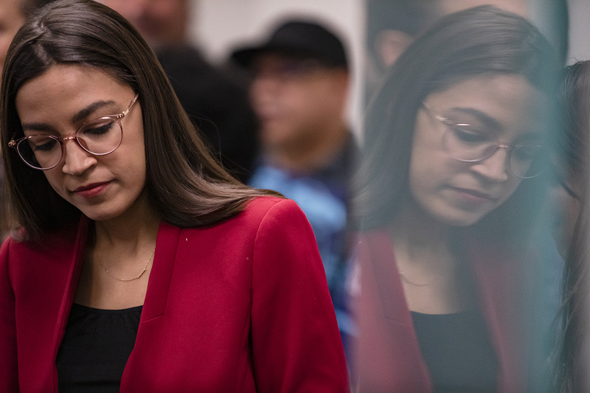 AOC AOC