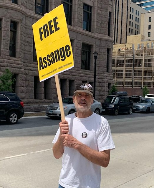 FREE ASSANGE